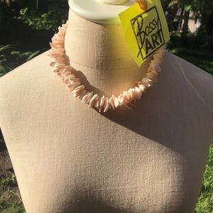 Women’s choker necklace